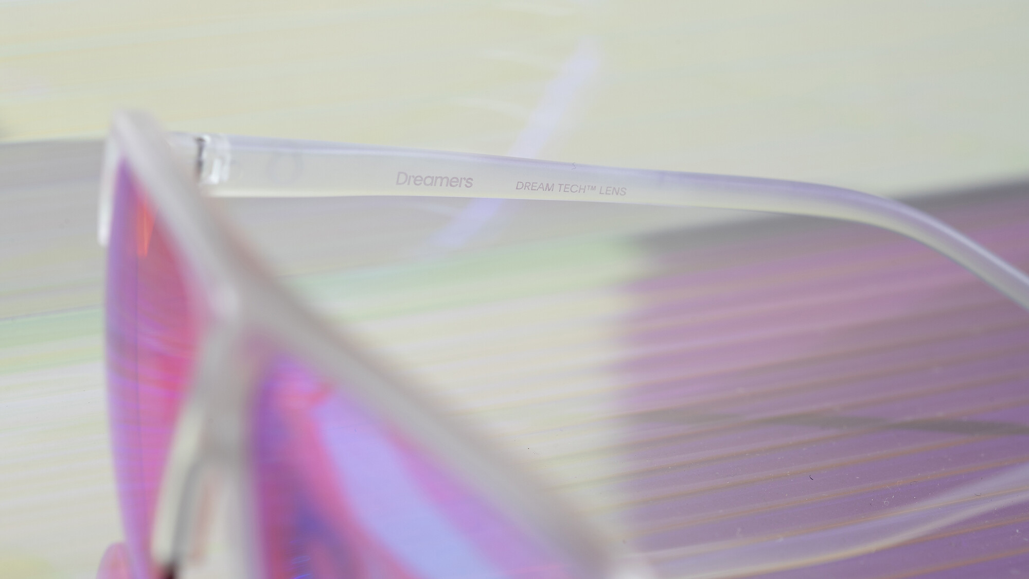 Dreamers The global standard in blue blocking technology